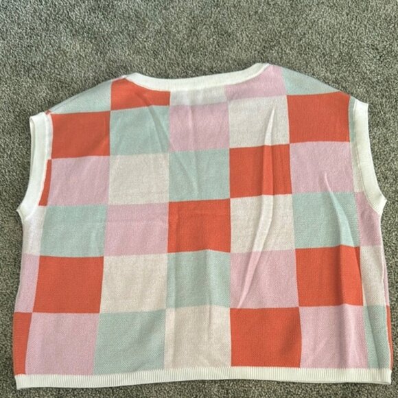 Colorful Checkered Top - Picture 4 of 4